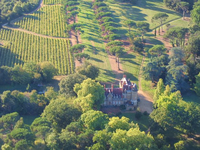photographie aerienne du Chateau de Monbel 32240 Castex d'Armagnac 