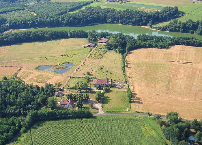 photo aérienne d'Escalans