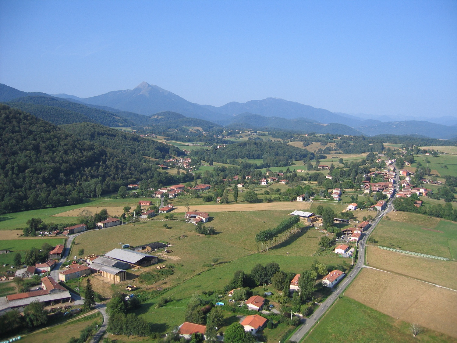 Photo aerienne de Lassere à Estadens en Haute-Garonne